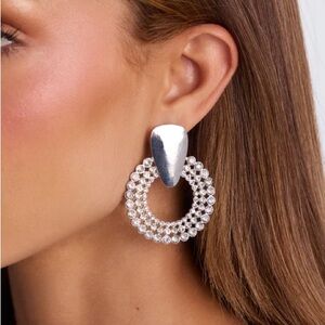 Frosted Fairytale Statement Hoop Drop Earrings NEW 🏷️